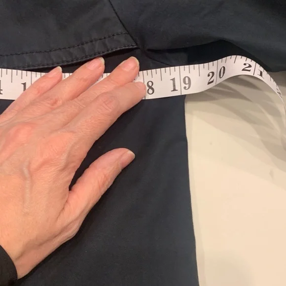 35. Classic Coach small trench coat - Picture 11 of 13